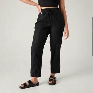 Athleta Retreat Linen Ankle Pant
